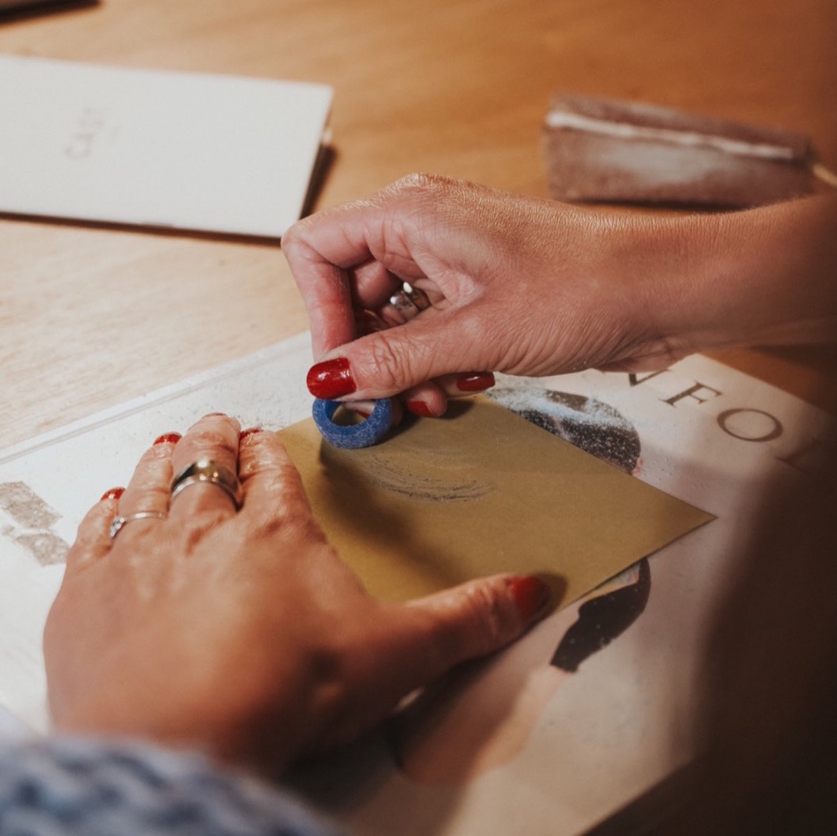 CastExperiences's tweet image. Ready for a little kit refill?

Head over to The Makers Table to order more wax and sandpaper, ensuring creativity levels are tip-top at all times!

experiencecast.com/kit/