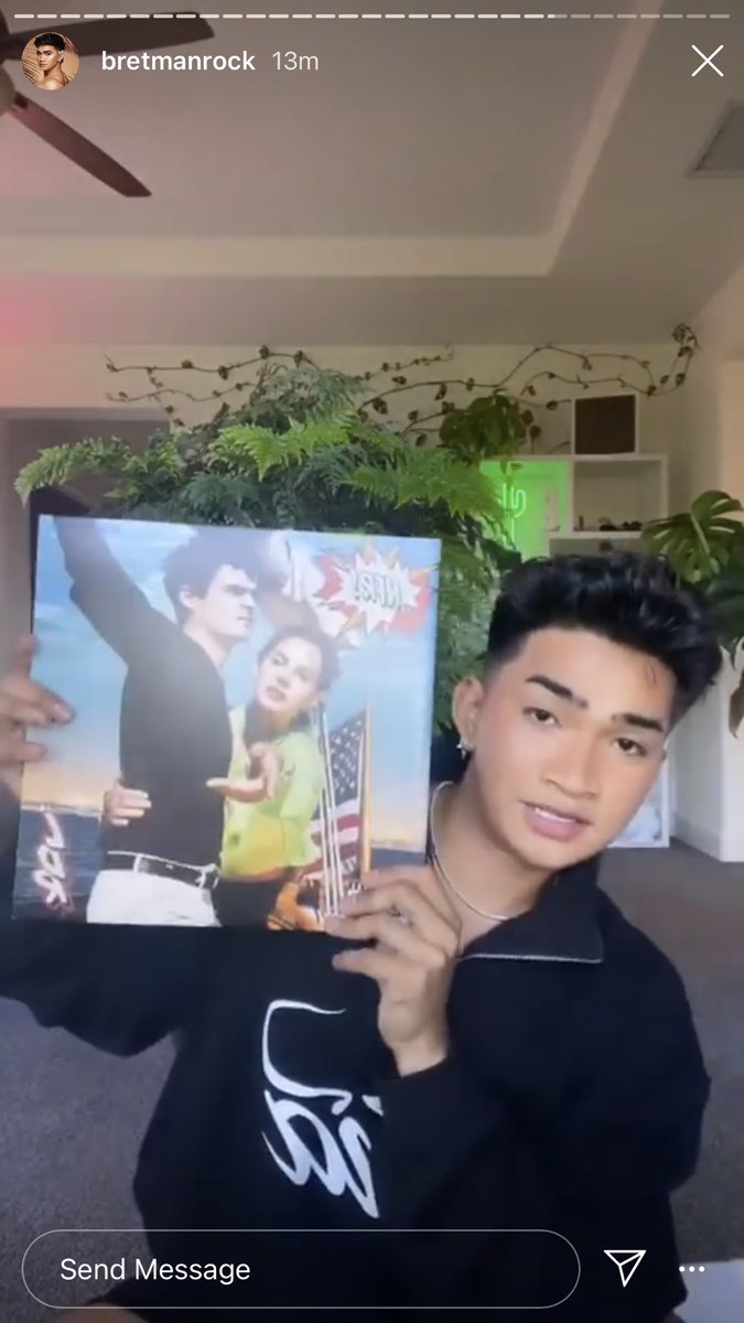 DelFckn's tweet photo. BRETMAN ROCK’S LANA DEL REY VINYL COLLECTIONS ✨ https://t.co/t6oGXjXebw