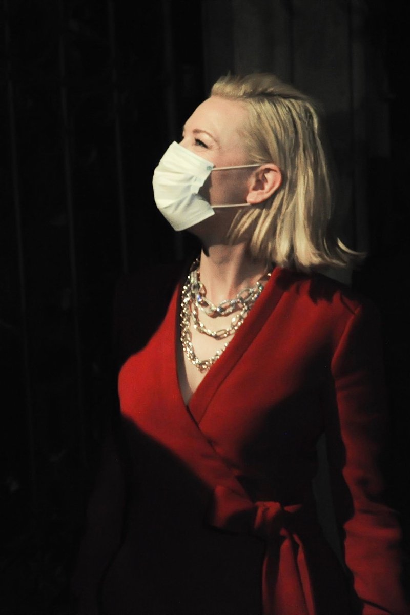 Jana7380's tweet photo. Always the most beautiful woman everywhere ♥️
#CateBlanchett https://t.co/eayWvVfZsM