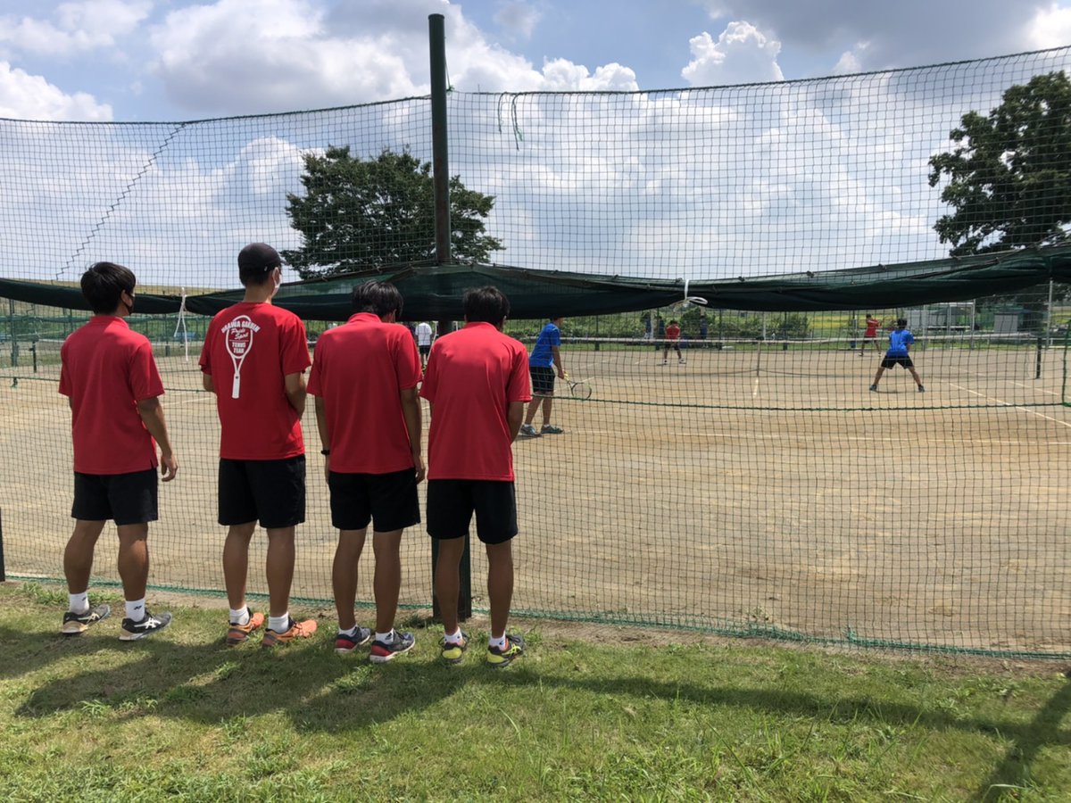 公式 浦和学院高等学校 ウラガーくん 硬式テニス部です 今日から新人戦南部地区大会が始まりました 今月の県大会出場をかけて毎日の練習に励んできました いい結果が残せるように引き続き頑張ります テニス部の応援のほどよろしくお願いします 浦
