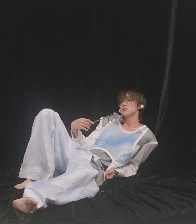 vernonie_brrba's tweet photo. ~•• Minghao art appreciation ••~

#SEVENTEEN @pledis_17 https://t.co/J8Qau8yh1q