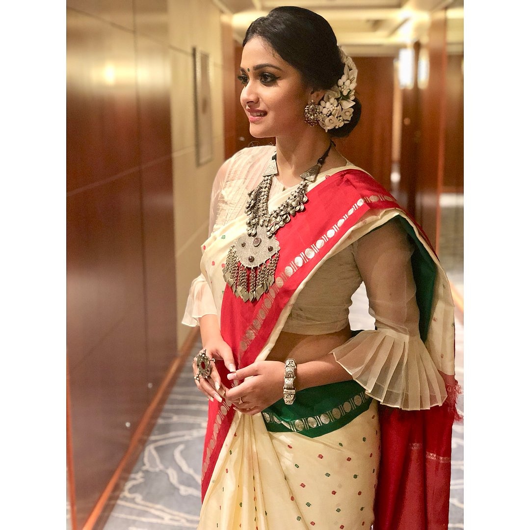 Keerthyvijay18's tweet photo. ๐โจ๐
@KeerthyOfficial
#keerthysuresh #keerthylove #keerthyworld #keerthycrazyfan #keerthymylove #keerthymybae https://t.co/ryEnr1is5E