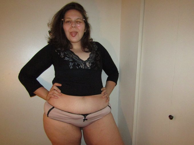 Watch ᴀʀᴀ ʟᴜɴᴀ's leaked NSFW photo on TwXstars