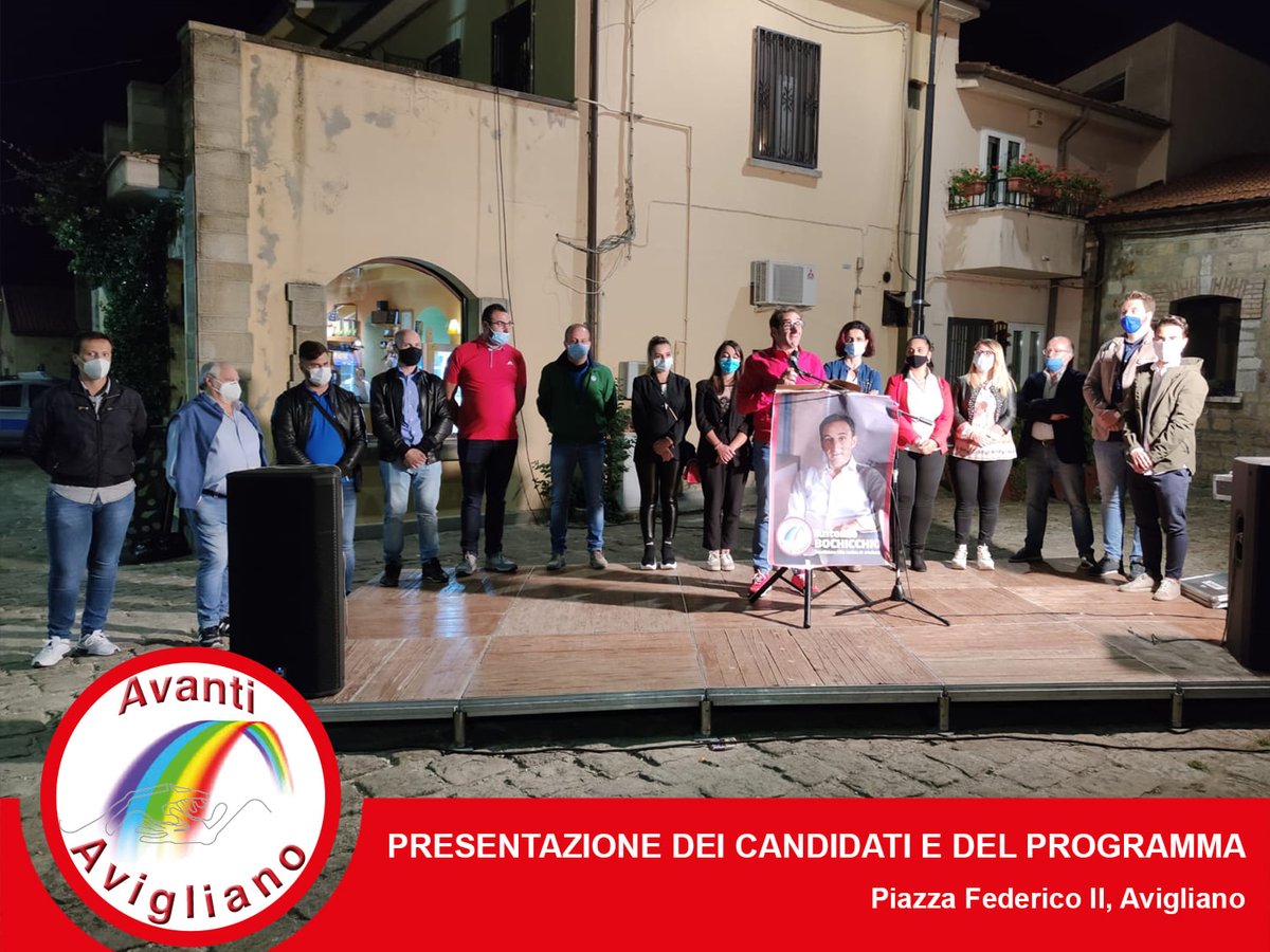 "Il nostro #passato, #presente e #futuro risiedono nella mura possenti del #Castello che ci sovrasta."
#Lagopesole. 
#AvantiAvigliano