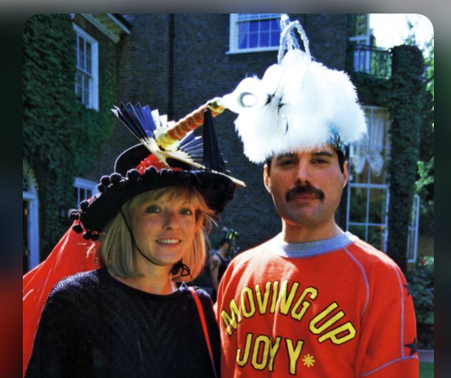 Happy 74 birthday Freddie Mercury we miss you every day. 
