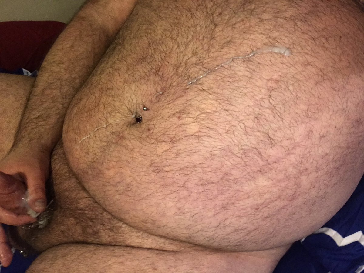 Bostonbear1983's tweet photo. I must thank you all for all the dick pics y’all sent me. I shot quite a load thinking of all the dicks gangbanging my hole...
#KirkRock #bbbh #bearweek365 #cumshot #gangbangwhore #cumdump #gaybear #dickpic https://t.co/owkFW87QK4