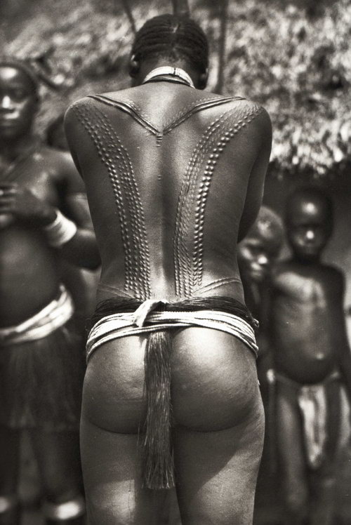 t6 a/ c1880- 1942, Bwaka Woman , Congo DRC 