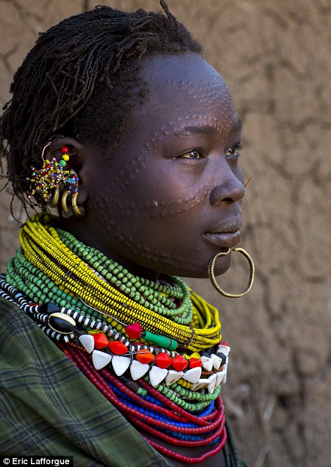 t7 c/ Toposa woman- Ethiopia 