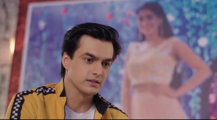 "kese Samna Kare ga tu us ka Kese manaye ga usseI AM SORRY NAIRA"This thread is only for MOHSIN KHANThe way he acted today despite of being unwellYou deserves appreciationShooting while having illness is not everyone's cup of teaBut you did it #yrkkh