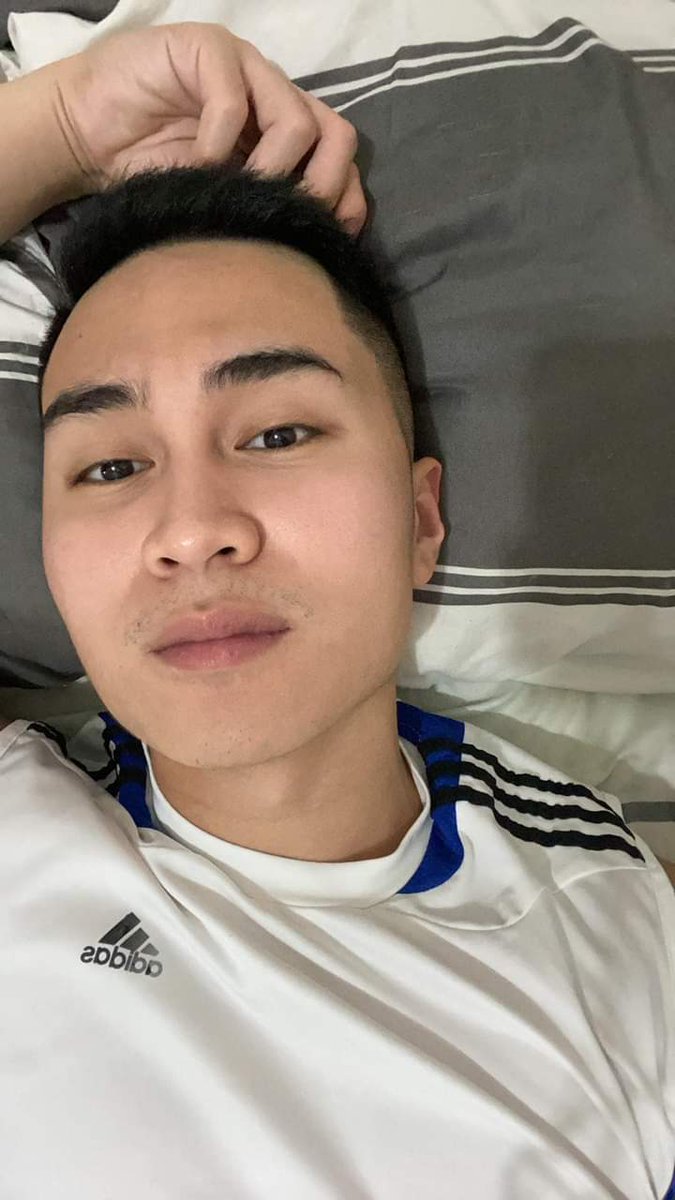 ryecapi's tweet image. TGIS. NEW HAIRCUT!