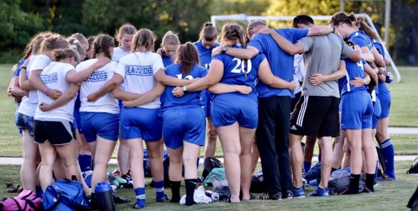 Can we go back? Don’t need all the wins, need the team. <a href="/CVAlbSoccer/">CV/Alburnett/INCA ⚽️</a> Best Team Ever #SeaDogs ❤️ ⚽️