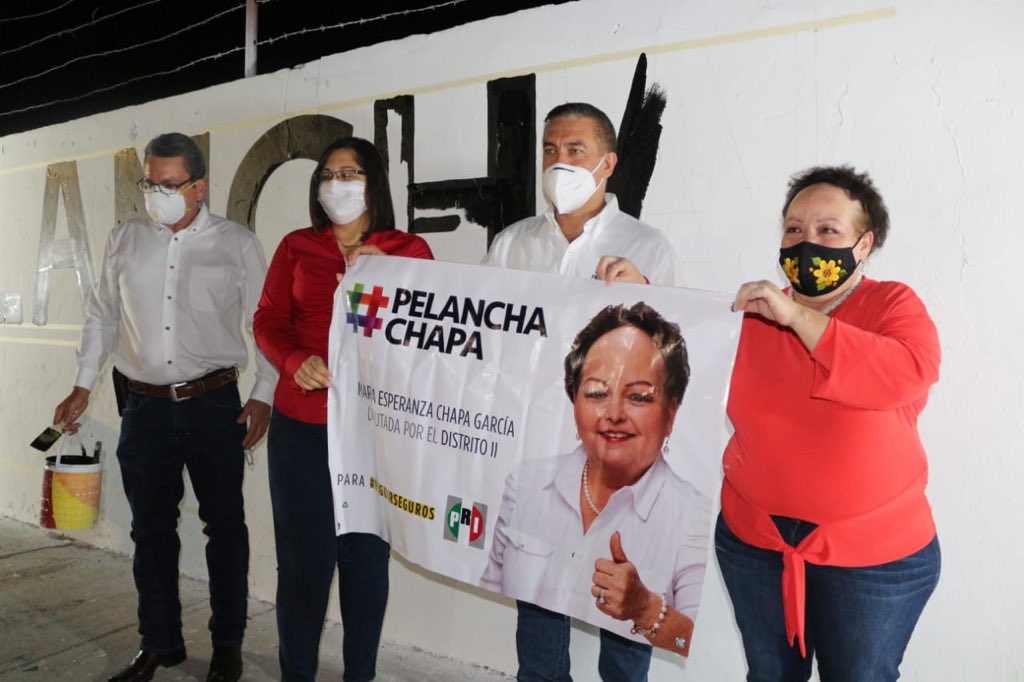 PelanchaC's tweet photo. Hoy arrancamos con todas las ganas poniendo este proyecto en manos de Dios, de mi familia y mi equipo. Agradezco el apoyo de las familias de mi Distrito II. Únete a este proyecto   #PelanchaContigo https://t.co/0yuBMf6sqd