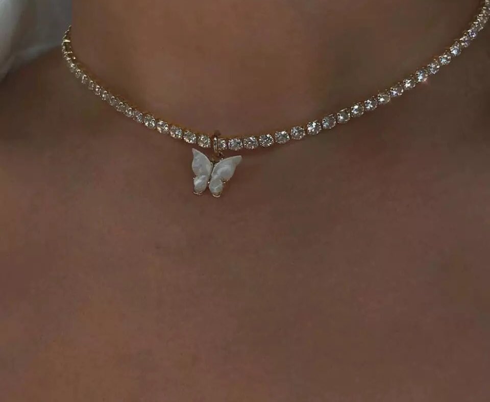 Butterflystore0 tweet picture