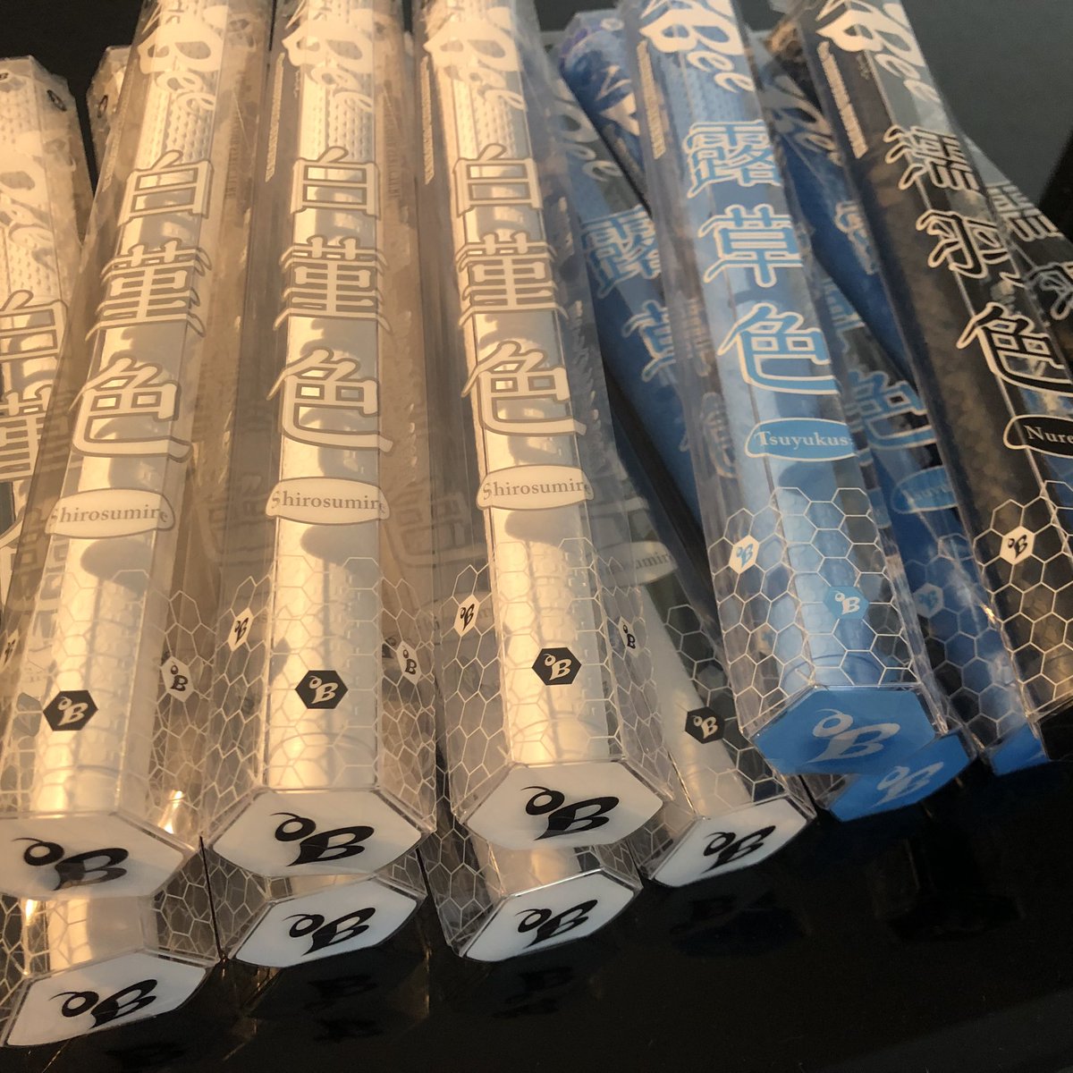 hf_golf33's tweet photo. √Bee届きました。
予想以上にグリップ力がありそうで、柔らかい肌触りに驚きました‼️
早く差し替えて打ちたい。

#DXDGOLF
#浦���
#√Bee https://t.co/tejOzSQwhj