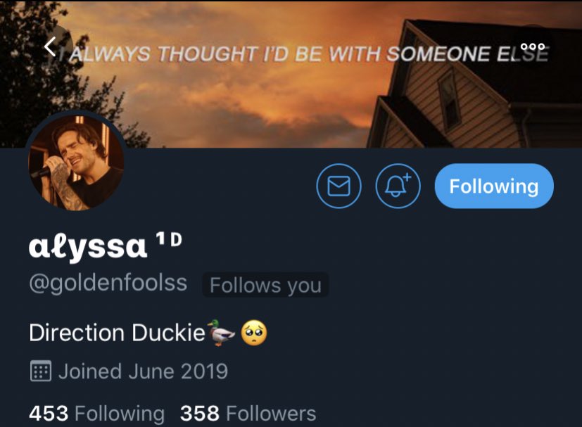  @goldenfoolss - not close moots but that’s ok!! you should still follow them their layout is literally perfect. they deserve way more followers!!
