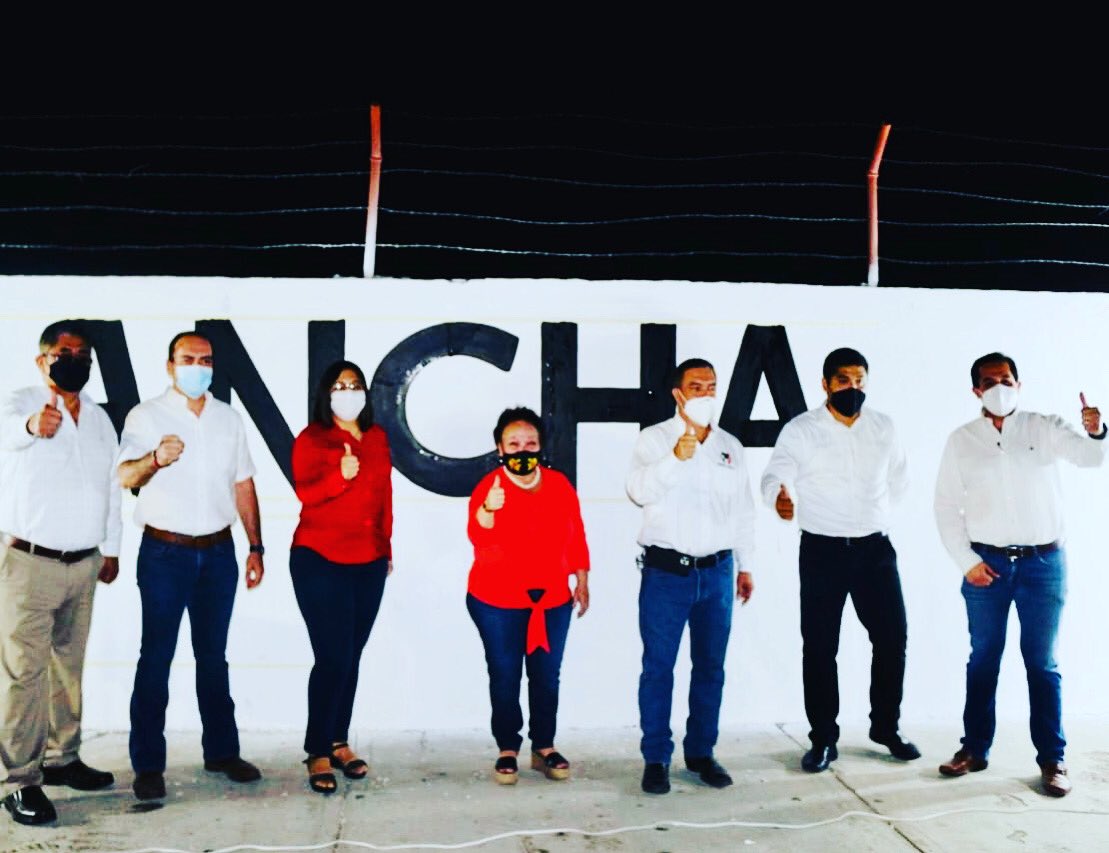 JuanOlveraV's tweet photo. Presente en el arranque de campaña de nuestra Candidata a Diputada por el Distrito ll @PelanchaC y su compañera de fórmula Pilar Valenzuela. Para #SeguirSeguros💪 #PRI
#CNOP PiedrasNegras🇲🇽 https://t.co/aTpxhrebeL