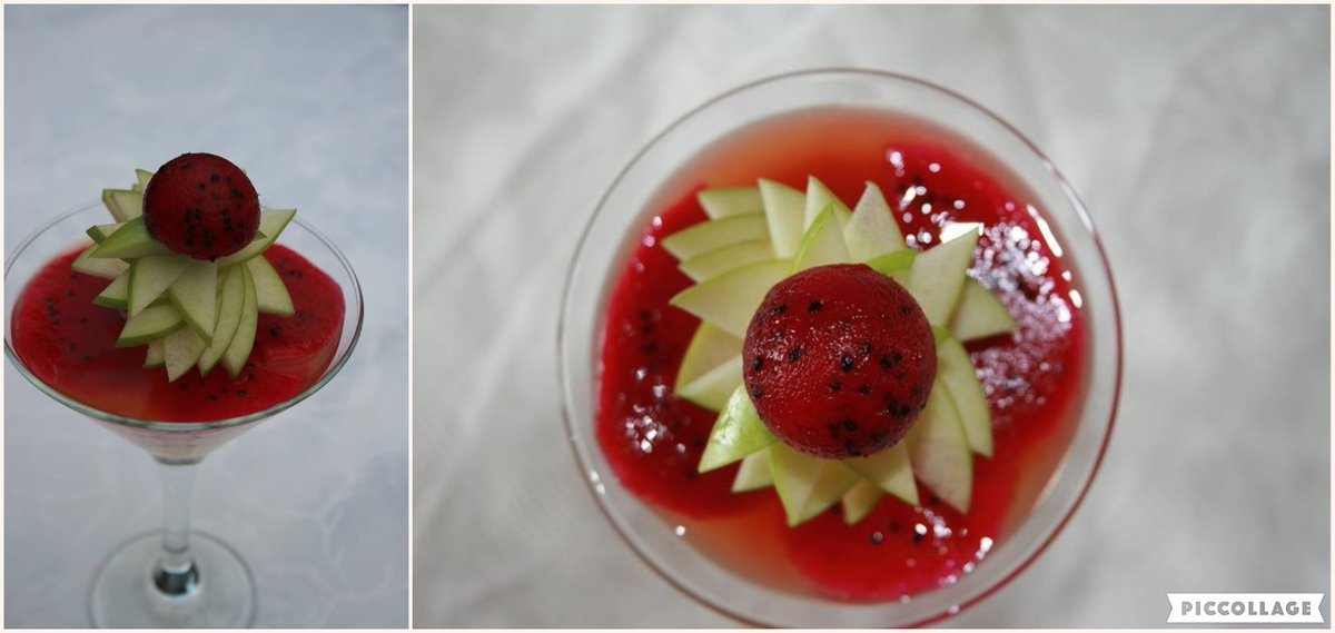 KreyolandCo's tweet photo. ➡️ pitaya rouge en folie avec ses billes d'ananas et jus de maracudja, rosace pomme granit..bille de pitaya 😁
Cela peut-être un dessert très frais, ou un cocktail apéritif avec un peu de rhum vieux 😉
#cheffe #gastronomiekreyol #aacmc #toquesfrancaises #outremer #CGCC #pitaya https://t.co/fRecTCpV09