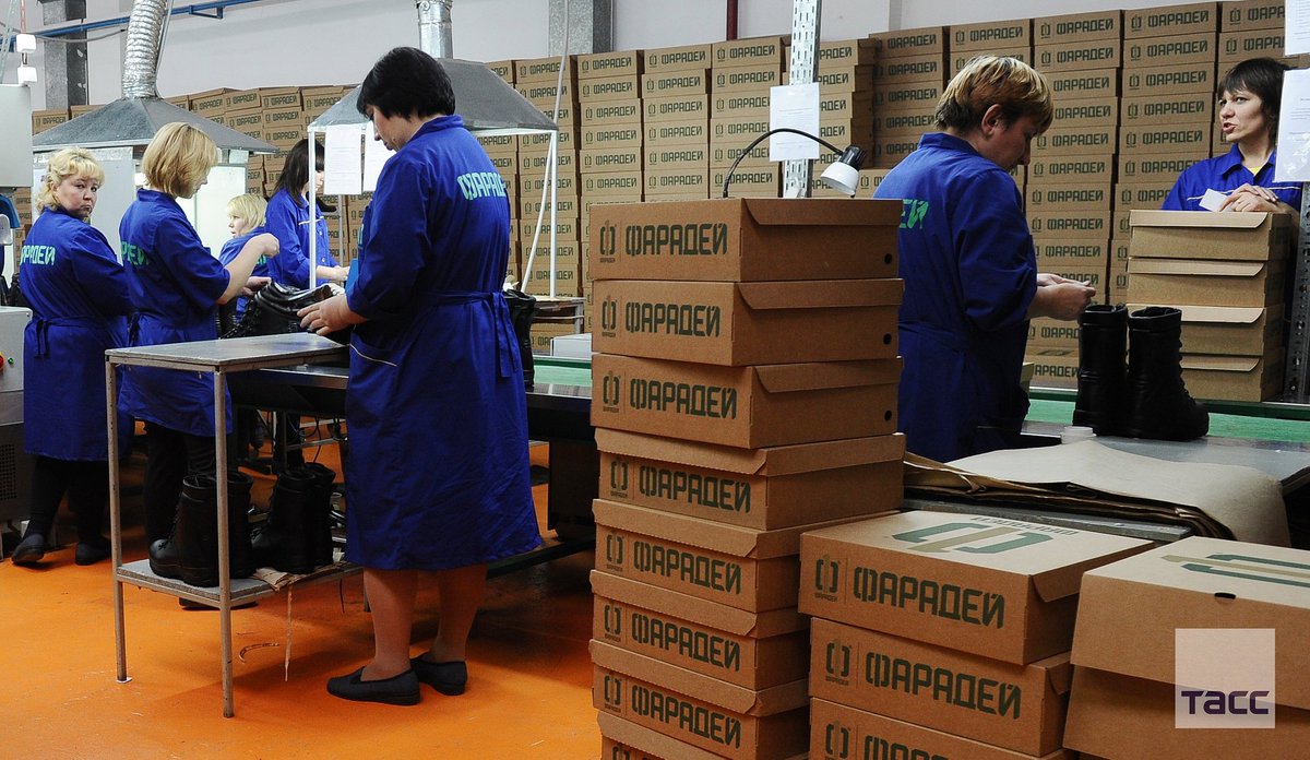 фабрика фарадей рассказово. рассказовский обувной завод. фарадей рассказово вакансии. андрианова светлана валентиновна президент зао компания фарадей. фарадей рассказово вакансии.