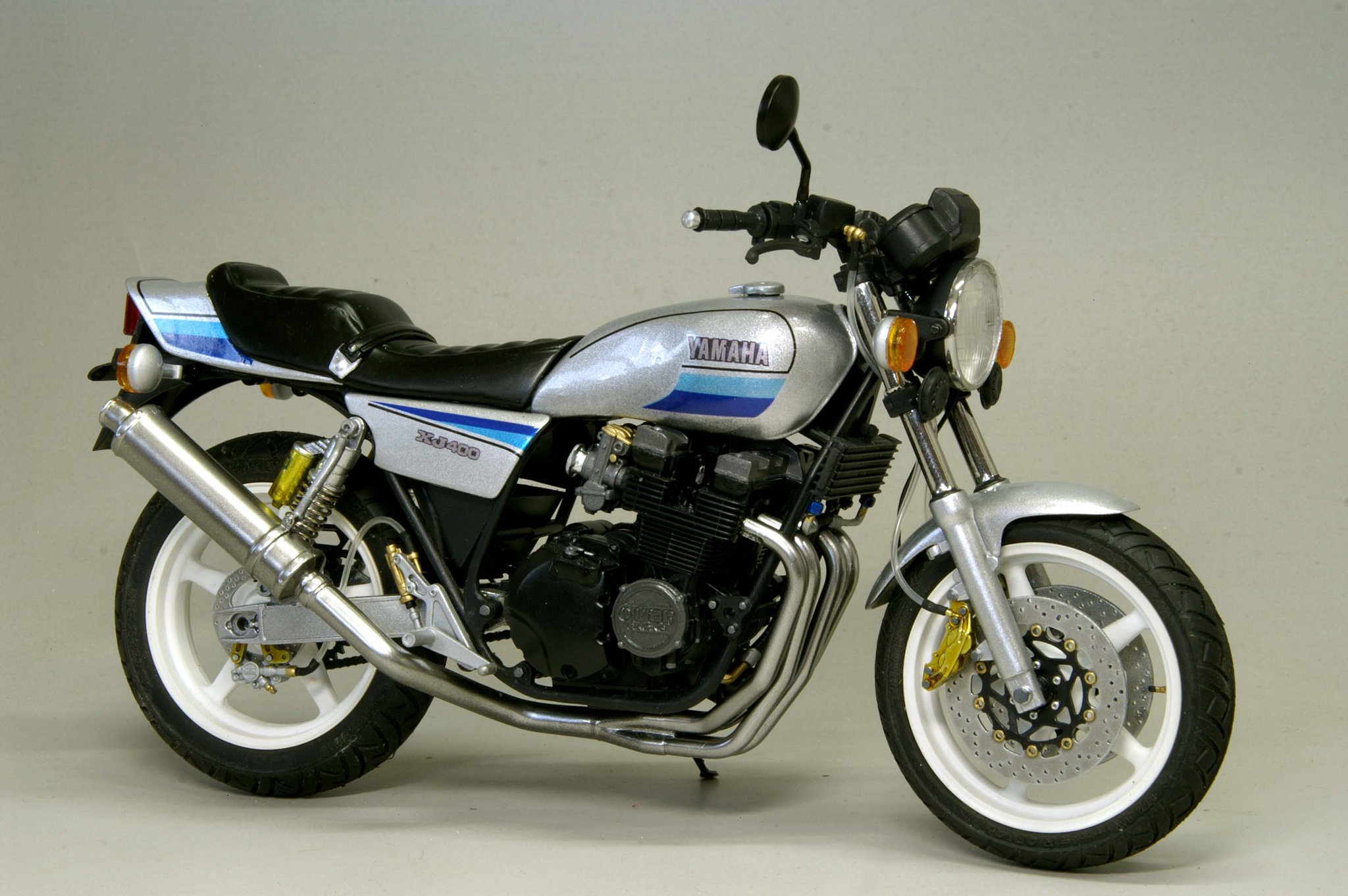 XJ400タンク　純正シルバー 2025年最新】Yahoo!オークション -xj400 タンクの中古品・新品