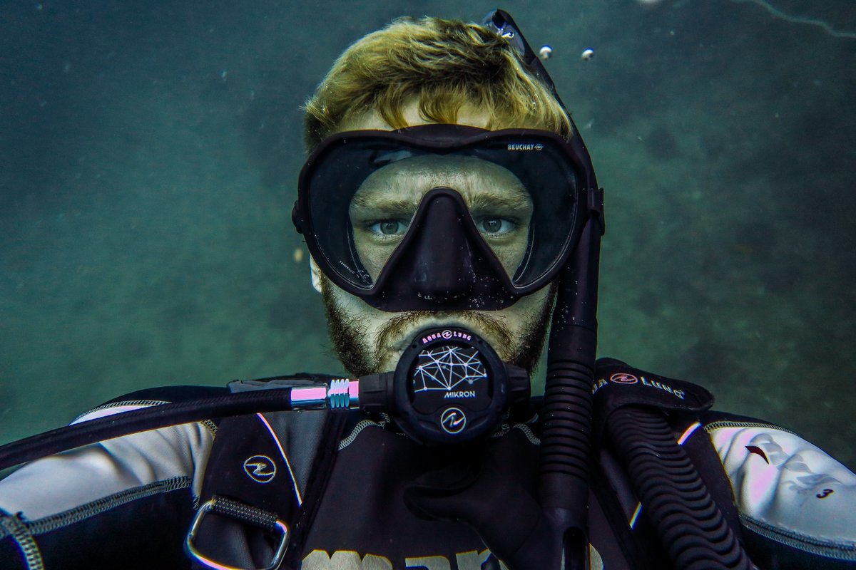 BecomeADiveINST's tweet photo. Looking at becoming a @PADI pro! Find out at https://t.co/R59jMNe793

#dive #scuba #diving #gopro #padi #divepro #divemaster #diveinstructor #scubadiving https://t.co/m6W0HfIjcz