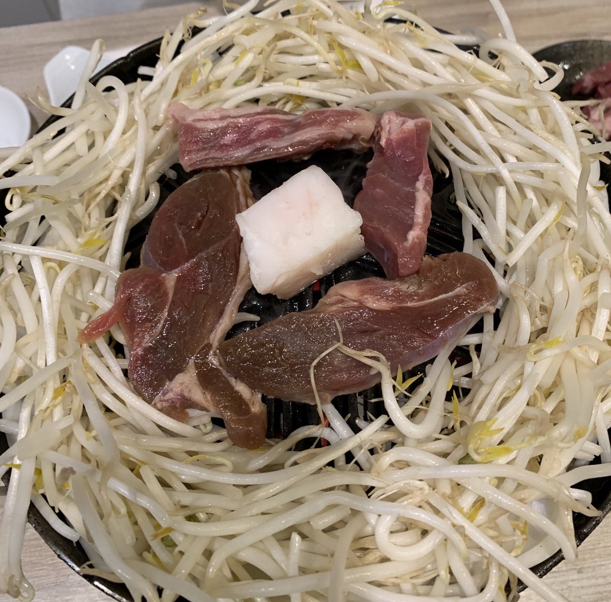 ダンディ 癒し系 今どきマニュアルエアコンの車乗ってるやつってビンボー人なん 高級車や今時軽でもオートエアコン普通やん マニュアルエアコンの車乗ってる人って中古で古い車しか乗れない貧乏人 中古スポーツカーとか乗っていきんなよ