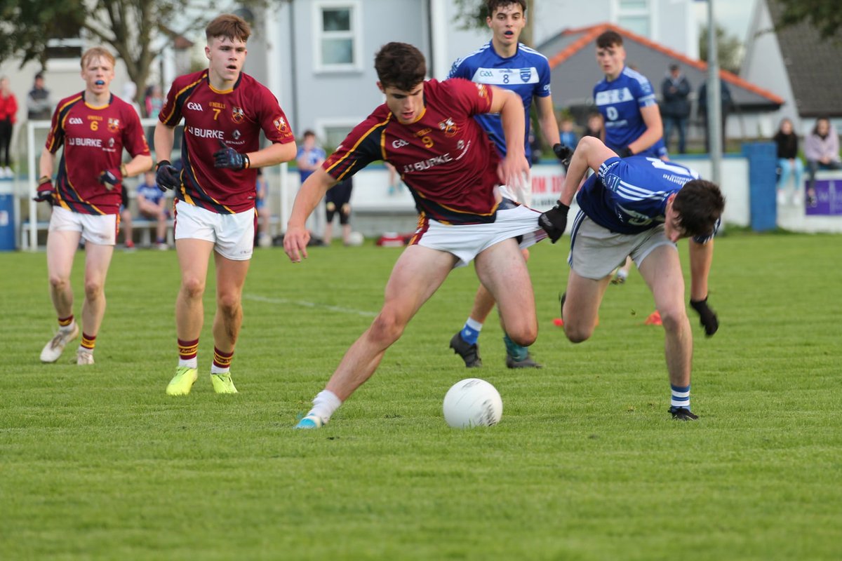 ballinrobegaa's tweet photo. REPORT by @HoranLiam on our agonising one-point defeat in last night's Homeland South Mayo Minor A Football final, 2-9 to 1-11. Congrats to @claremorrisgaa and we wish them well as they now represent the south in the county series. #mayogaa #gaa https://t.co/SsxIEhq5lI https://t.co/Y5lDlxdskU