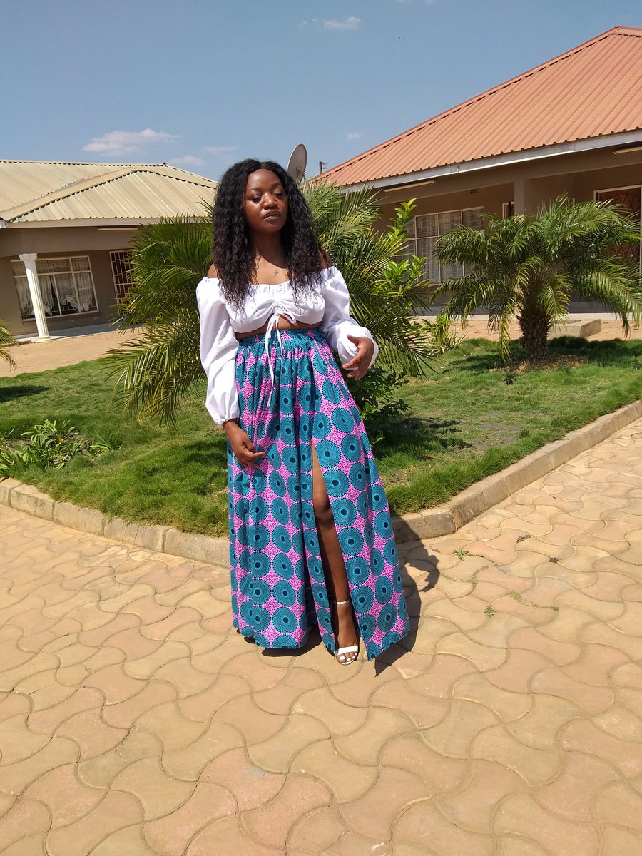 You can get this set @ K400 (K275 skirt, K150 Top) You can also Shop our Store online if you're in other Countries https://goldentraib.afrikrea.com/en Please Help Us Retweet And get this Thread Everywhere.A Thread of Outfits by My Sis  @thefeministmod and I. #Fashion  #AfricanFashion