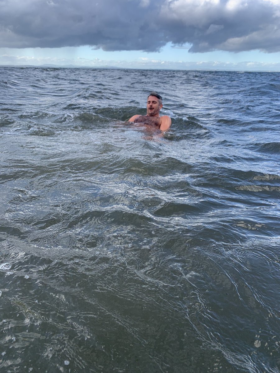 MassageReset's tweet photo. Tough day yesterday ... nothing the 🌊 can’t heal... promoting my own and my families wellbeing through lockdown is priceless ❤️ https://t.co/8ORX2Bx5EI