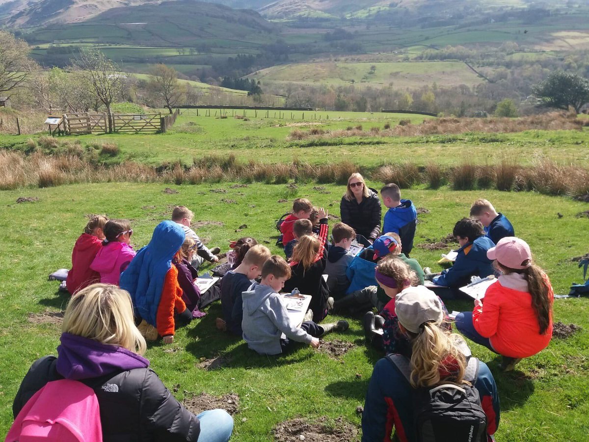 BlencathraTim's tweet photo. NO @scotgov support for outdoor education centres in #Scotland but not to worry you can go to a nightclub but young people cannot have a residential experience outdoors🤔 Think again @NicolaSturgeon @JohnSwinney Which is the better choice? PLEASE RT Save our centres @FSC_Millport https://t.co/Ur9VbVY3Iz