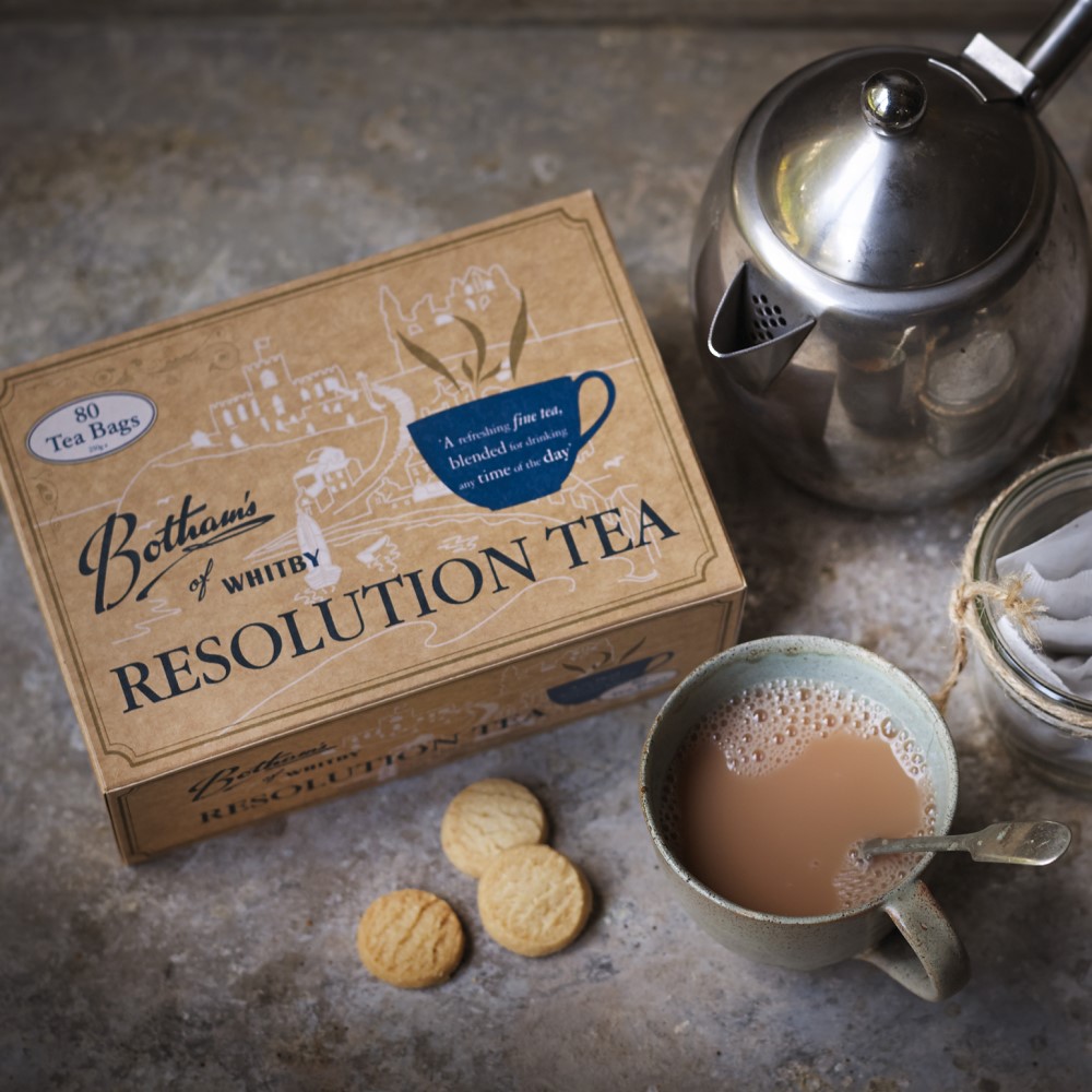 BothamsofWhitby's tweet photo. Wake up with a cup of House Blend Resolution Tea - order a box of 80's for brewing in the pot, or a box of 100's for making it in the cup ☕

https://t.co/tDn472SBVP

#bothams #whitby #bakery #tea #weekendtea #howdoyoubrew #goodmorning #teainbed #weekendtreat https://t.co/28A2k0F3us