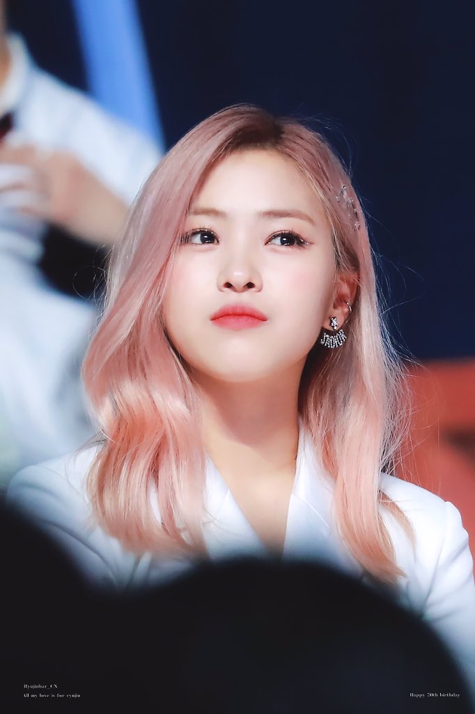 #ryujin #류진 #있지 <a href="/itzyofficial/">ITZY</a>