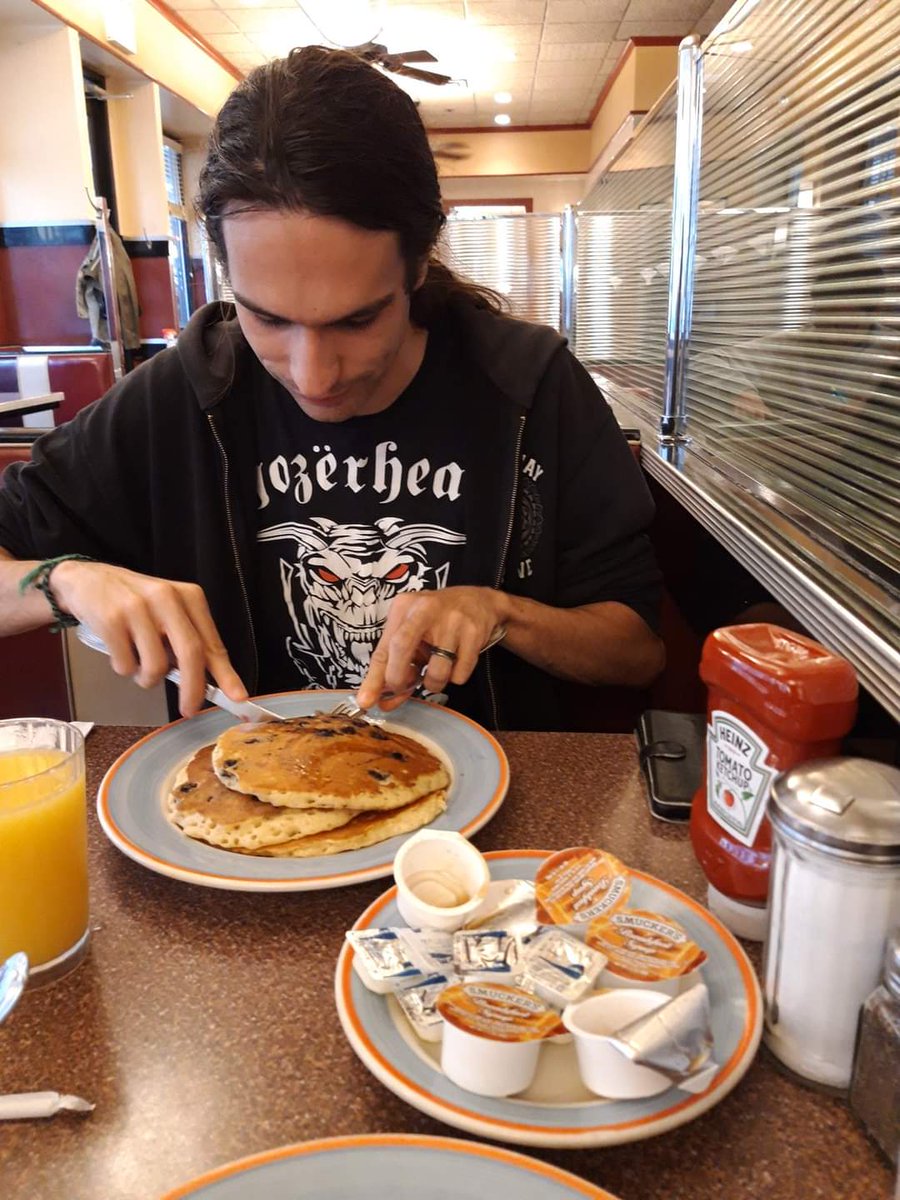 We stayed in the Upper West Side which I was super happy with. We were out of the way of busiest areas but two blocks from Central Park and a short walk from a diner, so morning one Tina fulfilled her desires to go to a classic American diner and had blueberry pancakes.