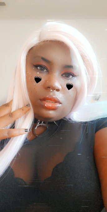 Oh don't mind me.... just here you know😏🤫💋👅💦 https://t.co/oCSovzOkTc<a href="/tag/raven"class="tags"><span>#raven</span></a>