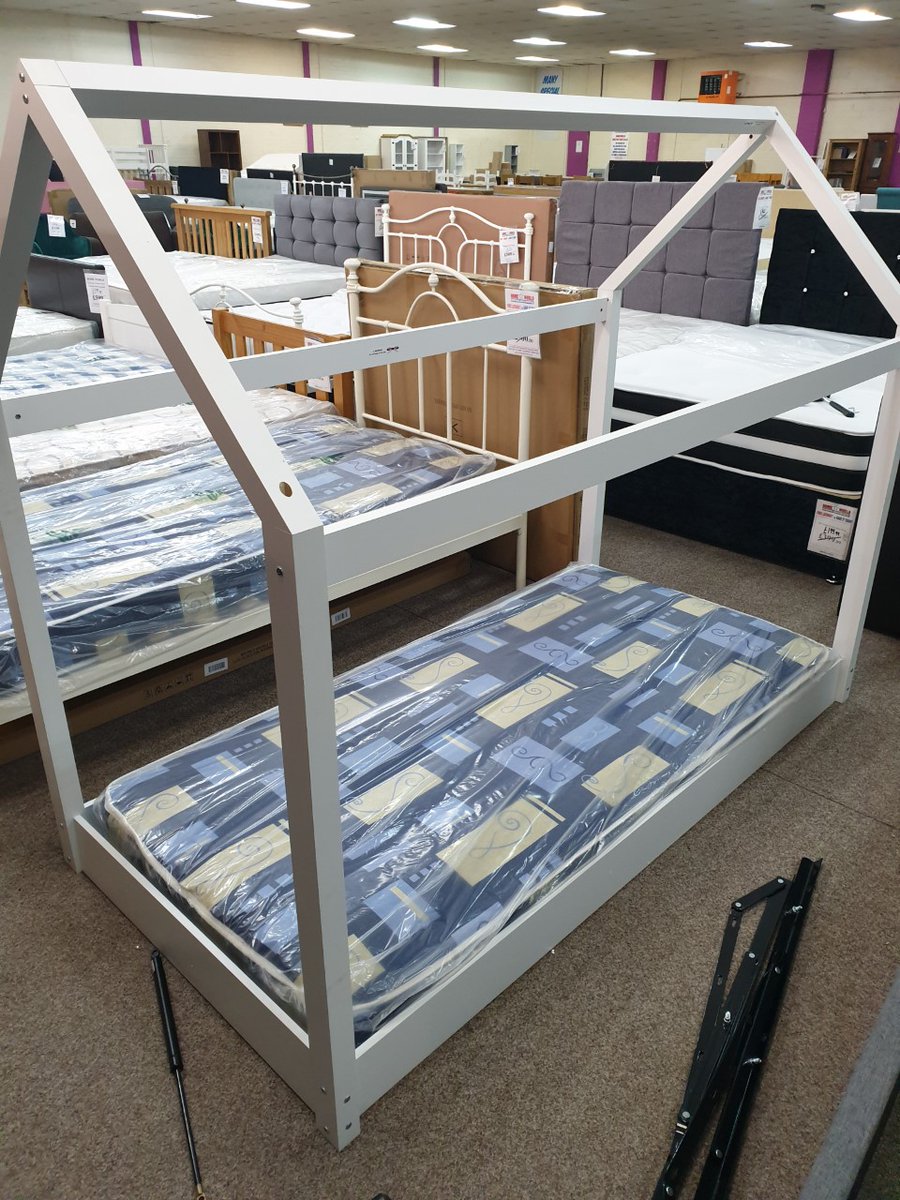 HomeWorldOnline's tweet photo. Hickory House Bedstead 😃
Now only £160 😃
Shop Floor Model 😃
Free Layaway Or Take It Today 😃
#bedstead #3ftbed #bedroom #singlebed https://t.co/z7NihV57R1