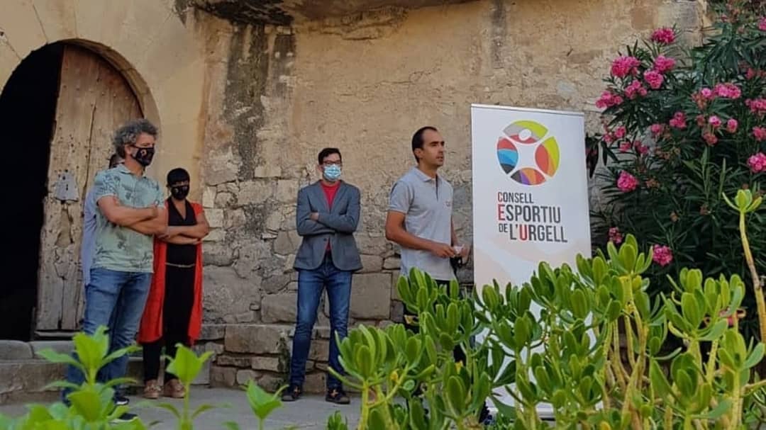 ErcUrgell's tweet photo. 🏀🎾⚾Presentació de la nova imatge del Consell Esportiu de l’#Urgell a #RocafortdeVallbona. 👉 L'#esport, una eina de cohesió social https://t.co/0z6S1LtYGY