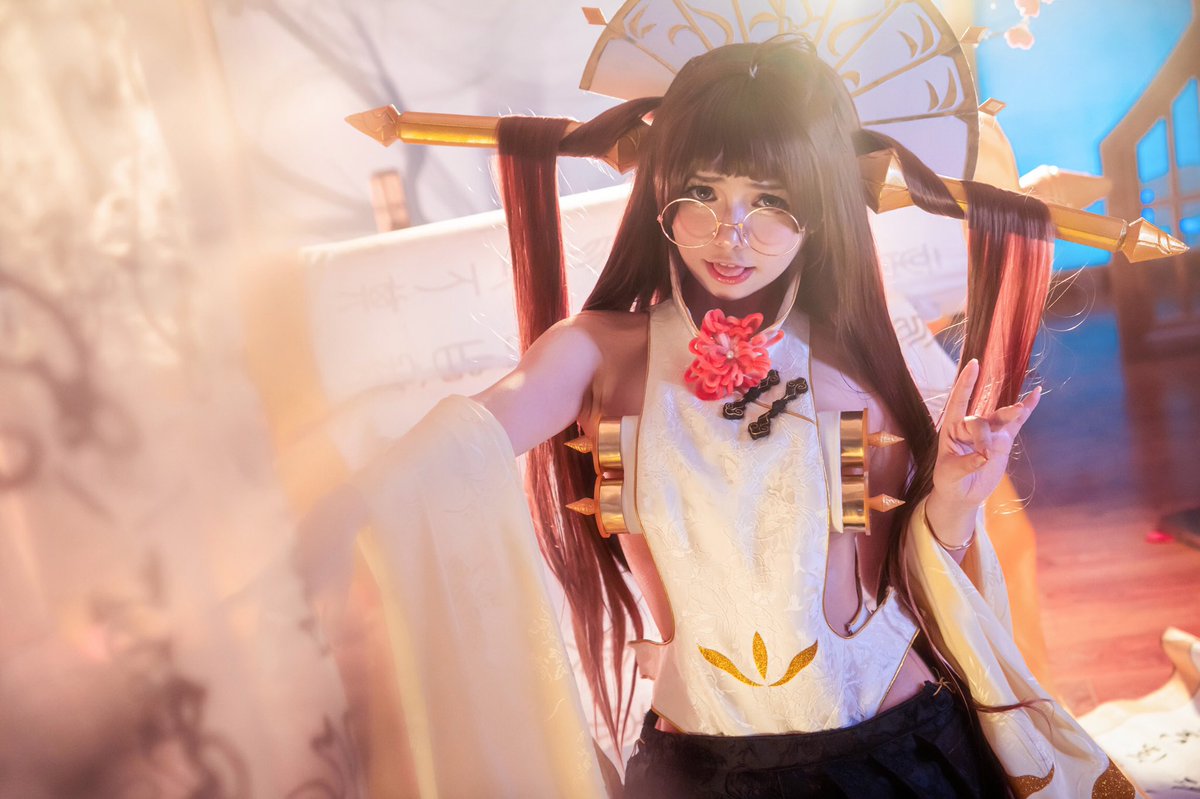 キャラの撮影が楽しかった！もうすぐ遊べますよ！今予約中です！

I'm glad to cosplay the character！The game is now opening the registration, It will be ready to launch soon！

👉：https://t.co/4tGPUqiJIX

@ConnectIllusion 

#illusionconnect
#Phoebe
#cosplay 
#コスプレ https://t.co/1K83zNJh5X