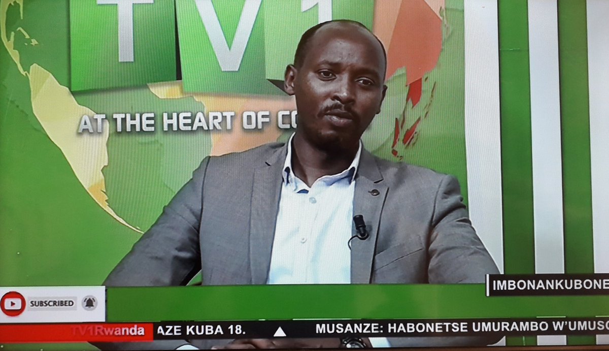 RBCRwanda's tweet photo. DG @nsanzimanasabin: Agapfukamunwa gashobora kwambarwa kuva ku myaka 2. Abantu badashobora kwambara mask bari mu buryo bubiri:
- abari munsi y'imyaka 2
- abo muganga yagaragaje ko umwuka unyura muri mask utabahagije.
#AmbaraMask
@TV1Rwanda #ImbonaNkubone https://t.co/BiGtSbCJJ8