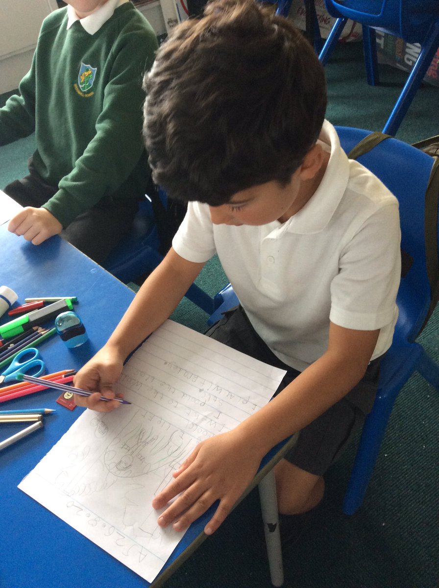Throwback to our writing last week where P3/4 were using connectives to upgrade their sentences. This helped us with our writing tasks over the last fortnight resulting in the children using silver and gold connectives independently! #alwaysdoourbest <a href="/SchoolBroomhill/">BroomhillSchool</a>