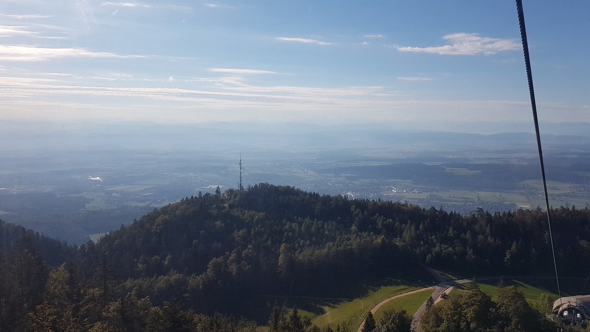 rolandbasler's tweet photo. Delegiertenversammlung der #bdpschweiz auf dem Weissenstein, dem solothurner Hausberg https://t.co/LIzwCvTsmW