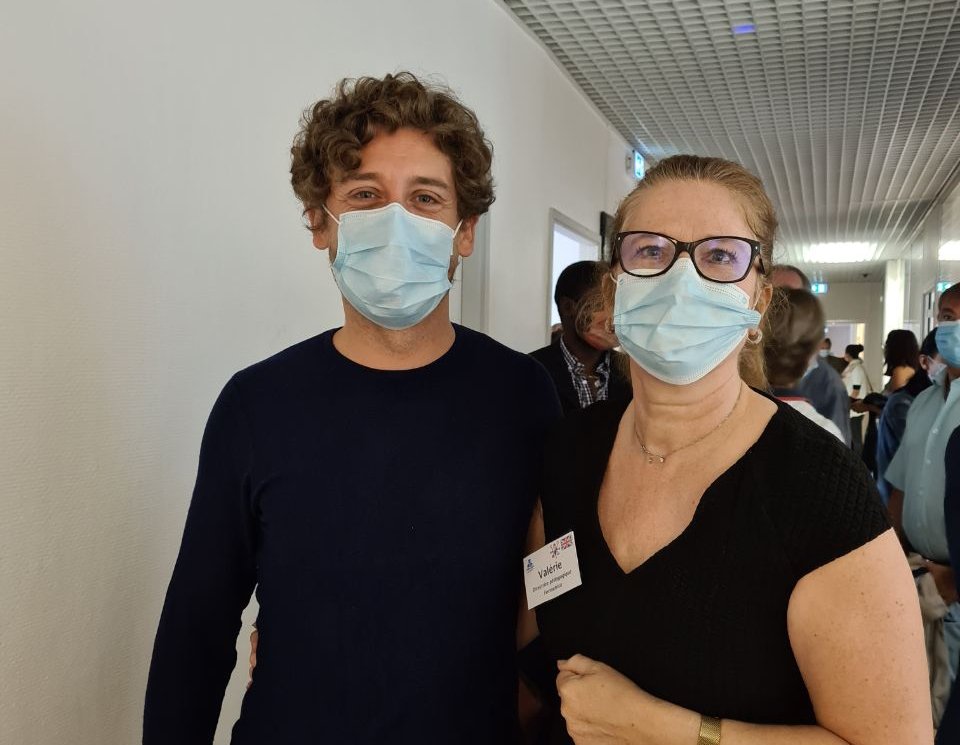 DosSantosMarco8's tweet photo. Tous mes voeux de réussite à Valerie Pierron, Jacques Melot ainsi qu'à toute l'équipe de l'Institut International Aksur Formation!

#CoursDeLanguesEtdInformatiquePourPetitsEtGrands
#LanguageDesSignes
#NouveauxLocaux https://t.co/RGDrQPUt9P
