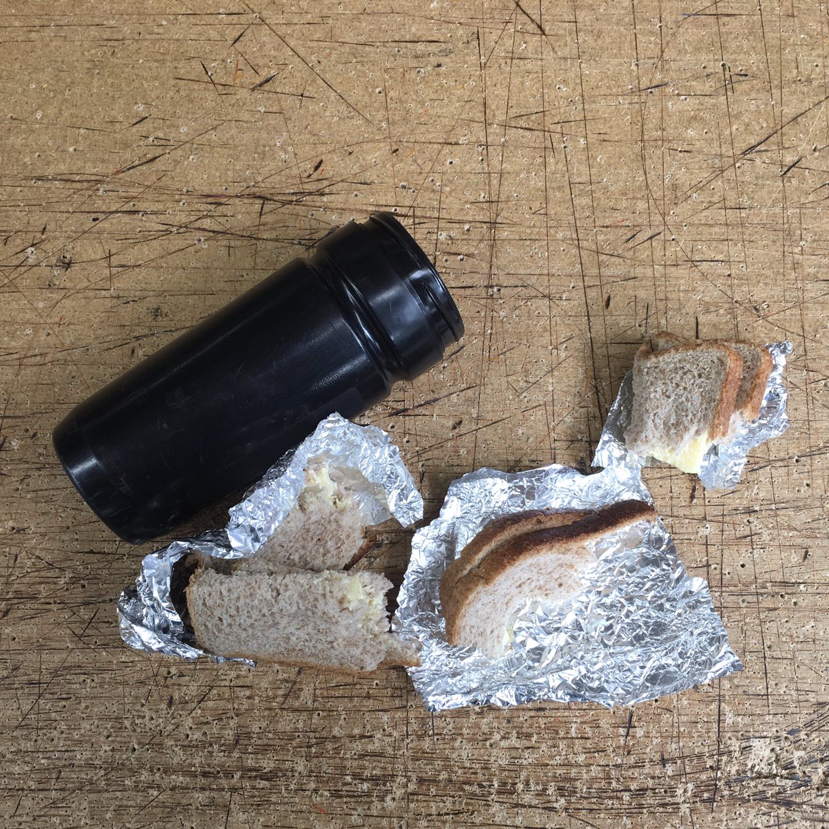 ByLaurieDesigns's tweet photo. So...It turns out ‘sandwich into tool-bottle’ does go...It just doesn’t come out again!
#cycletowork #cyclecommute #ridetowork #cycling #toolbottle https://t.co/1Jc7gZkHIC