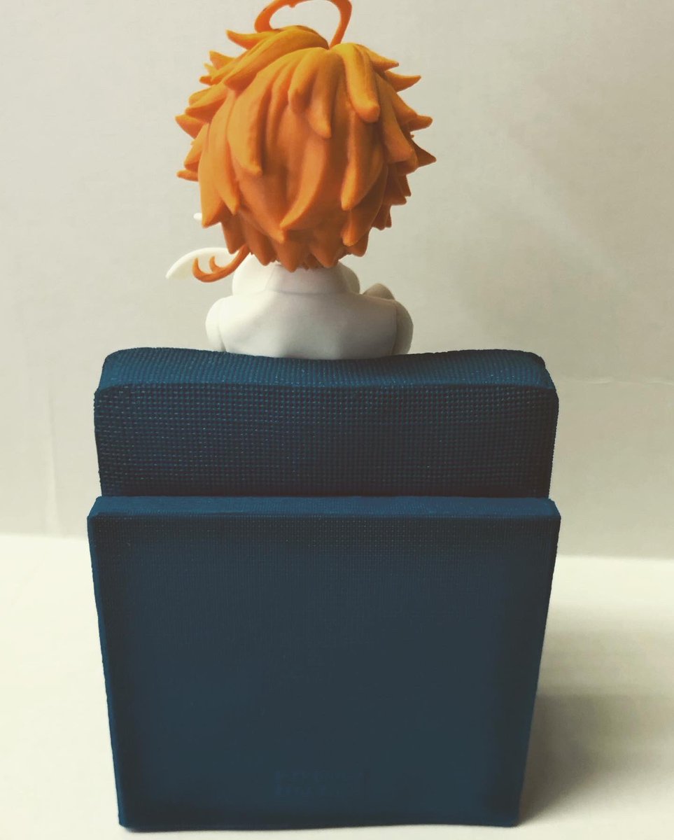 万代藤野ゲームセンター 約束のネバーランド プレミアムフィギュア エマ 約ネバ人気になりましたねー エマがフィギュアになるとは 可愛いのでぜひ取ってて 橋渡しで展開 万代 札幌 藤野 南区 ゲームセンター Ufoキャッチャー プライズ アミューズ