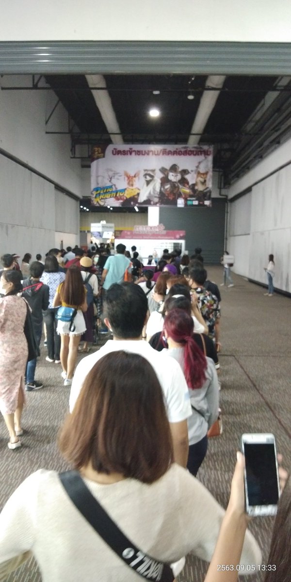Lady_Pisces83's tweet photo. ไปหาซื้อของมาเปย์โมจิ😁😁😁
#PetExpoThailand2020xNONT #bitecbangna https://t.co/xvEmA0d1J7