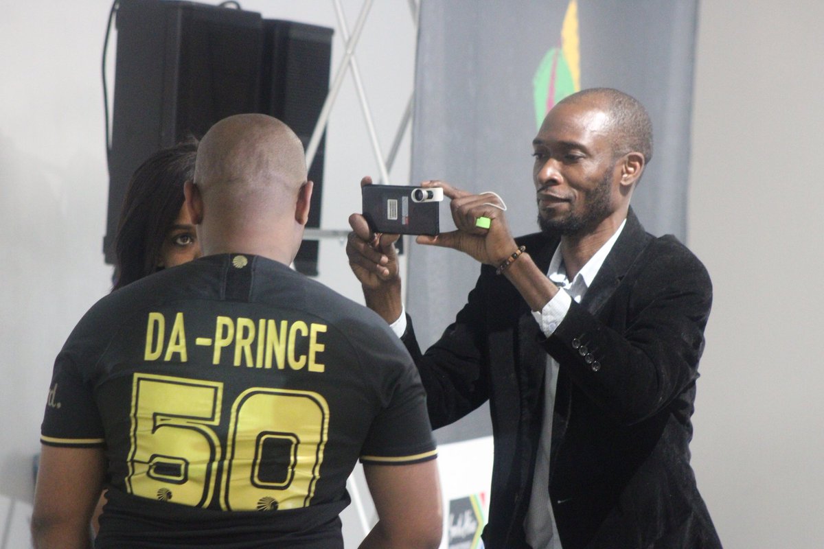 Rustenburg Film Festival 
<a href="/FilmRustenburg/">Rustenburg Film Festival</a> Cellphone filmmaking - Marc Dolvins