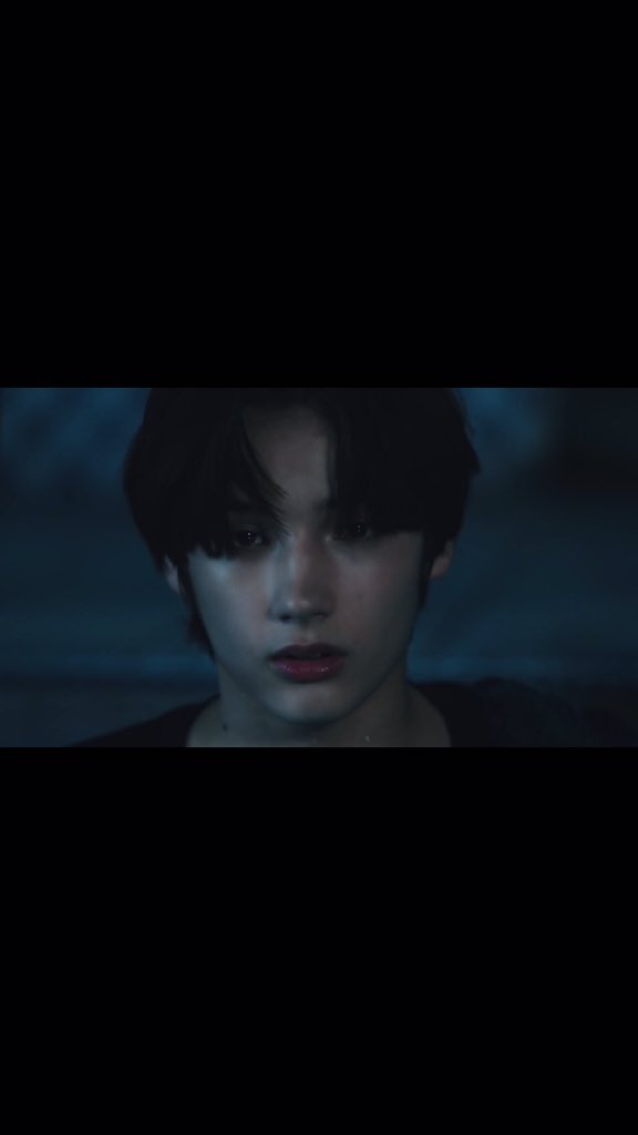 ourningning's tweet image. i’ll never forget these hueningkai,that’s why run away era is so precious #HUENINGKAI @TXT_members