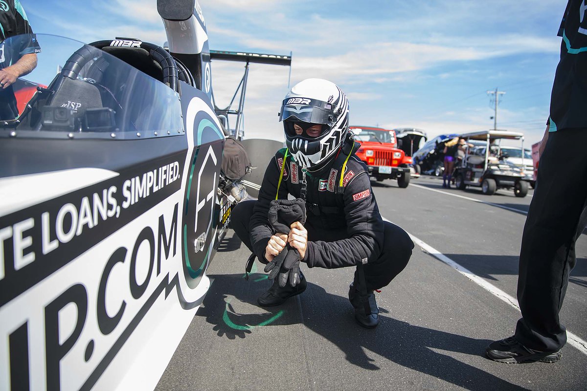 MichalekRacing's tweet photo. It's win or go home from here. Round 1 of eliminations at the U.S. Nationals has MBR squaring off against Matt Cummings and the #3 ranked car in the world from 2019. Time to get after it. #GOMBR #FundThatFlip @FundThatFlip https://t.co/MSvbQaZTYw