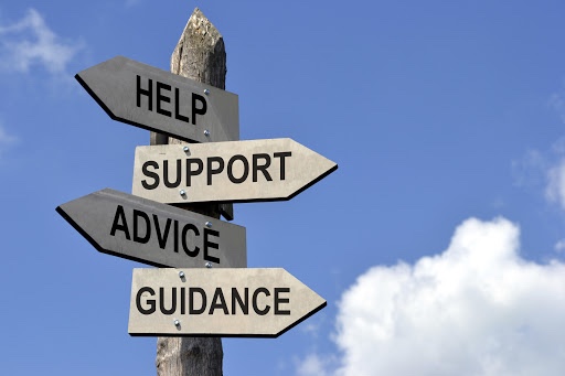 hmsmacon's tweet photo. Parents and students, if you need help with anything or still need a laptop/textbooks/hotspot please fill out this form! https://t.co/MqmIs6JMBq. We will be in touch! https://t.co/8V6RjSufMx