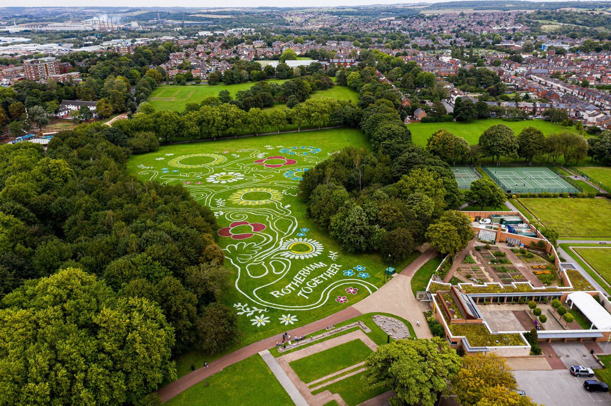 landmark_art's tweet photo. Wildflower Park at @CliftonParkMus for @RMBCEvents https://t.co/0yFvMbCflP