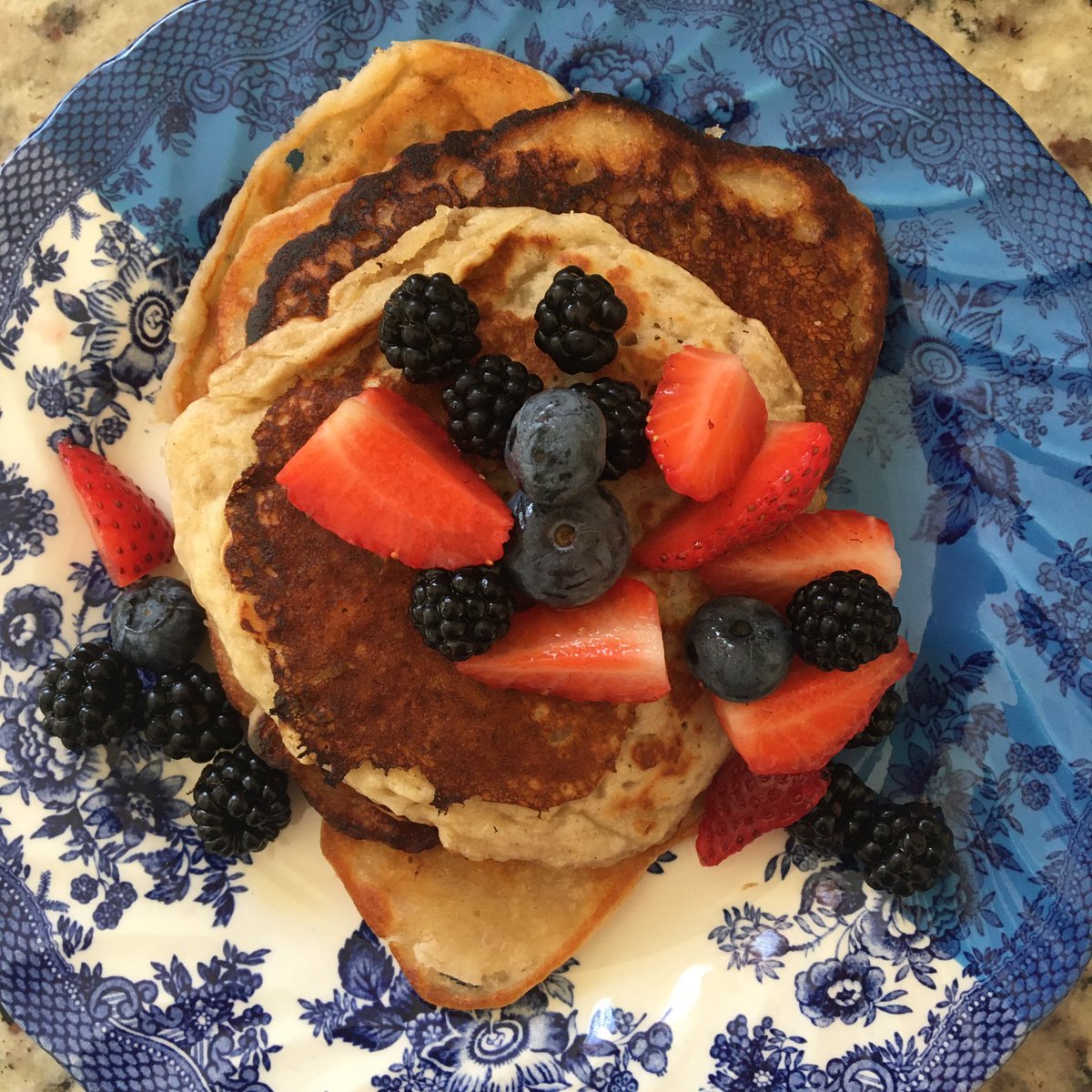 More vegan banana pancakes today. So tasty! #vegan #pancakes #breakfast #banana #berries