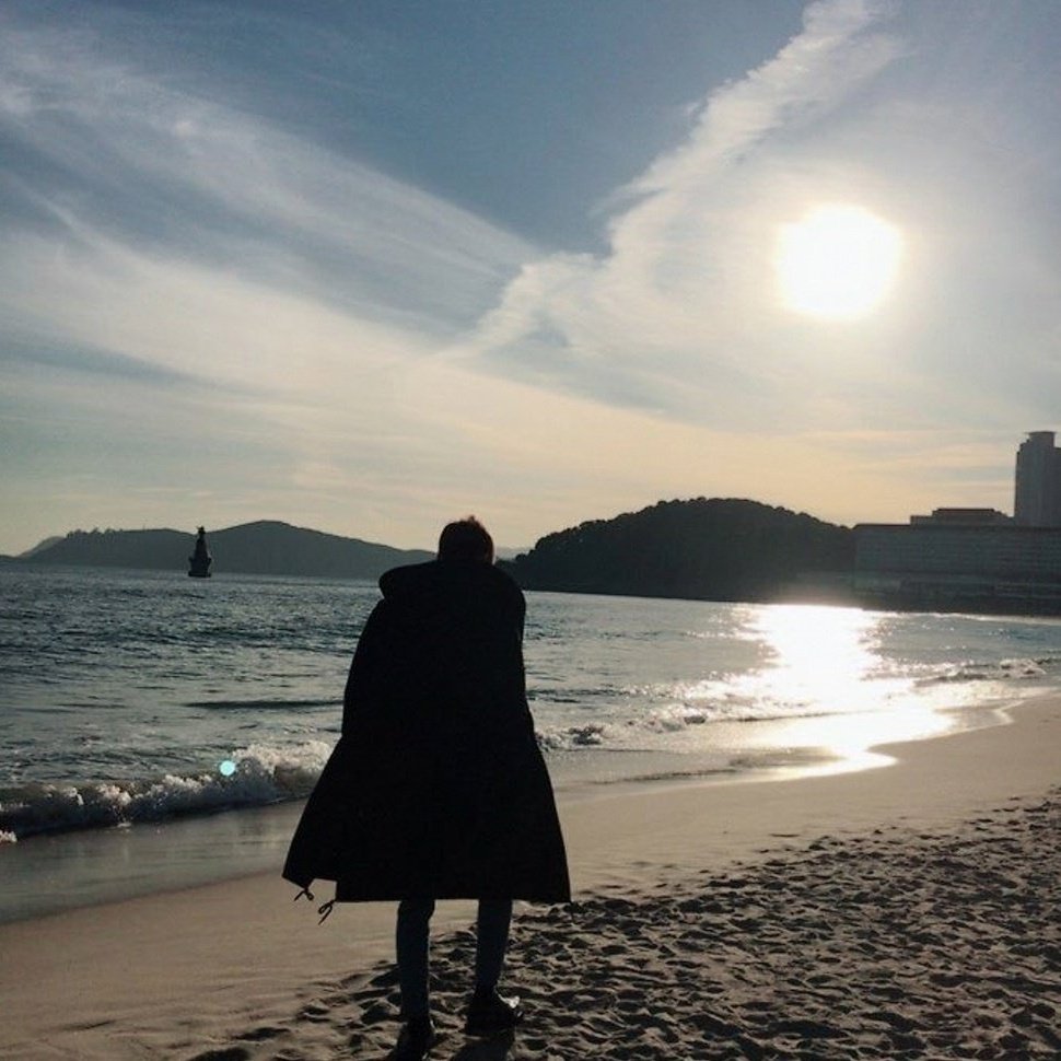 aygichijeu's tweet photo. "There is a beautiful beach between land and sea. as well as the story between me and you."
#shawolselcaday #TAEMIN #CriminalTAEMIN0907 #Criminal
#SHINee #SHINeWorld https://t.co/K7HF63oGiY